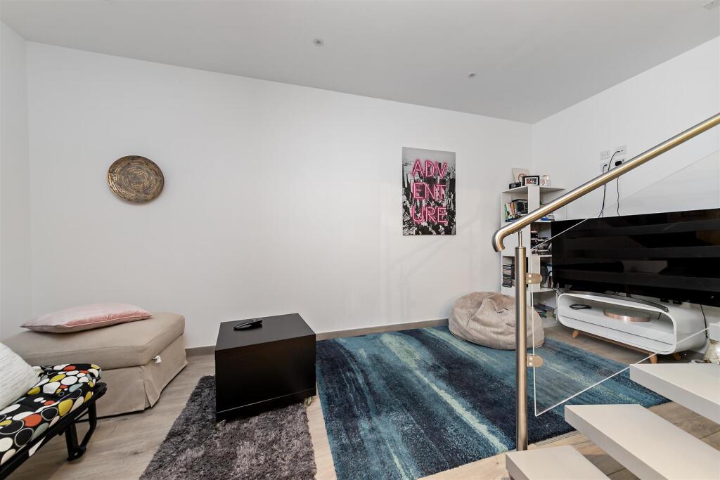 Additional image 30 of West Riding, Bricket Wood, St. Albans