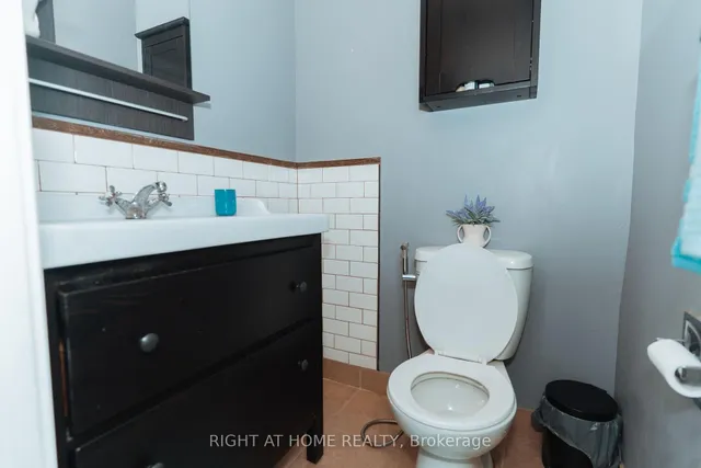 Additional image 9 of 1030 Falgarwood Dr Unit 56