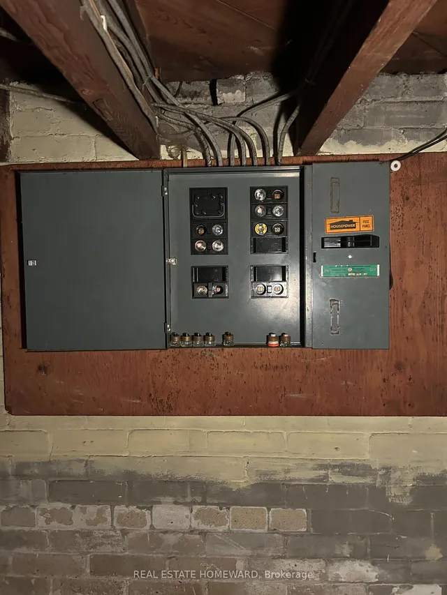 Additional image 9 of 28 Richard Ave