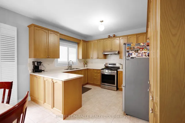 Additional image 12 of 24 Fauna Crt