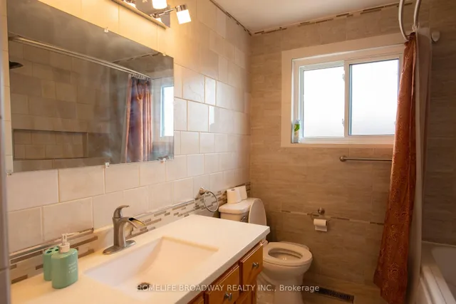 Additional image 7 of 126 Hazelglen Dr