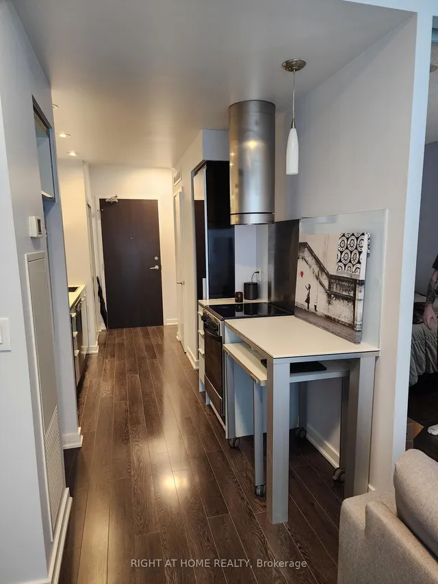 Additional image 6 of 38 Dan Leckie Way Unit 202