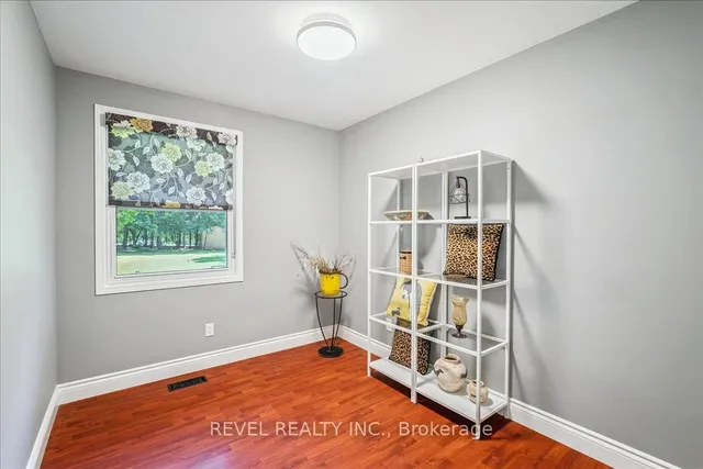 Additional image 23 of 15 Ireson Rd