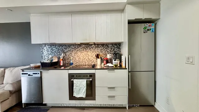 Additional image 18 of 2 Sonic Way Unit 2003