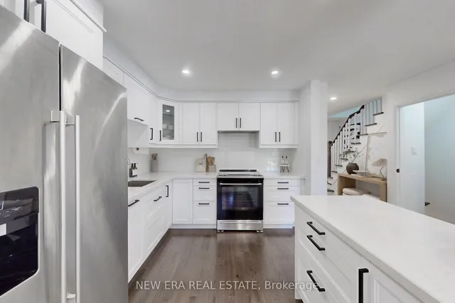 房产图片 12 - 1951 Rathburn Rd 单元 5