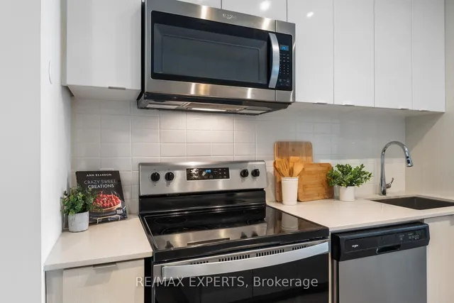 Additional image 15 of 859 The Queensway Unit 510