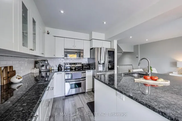 Additional image 10 of 145 Edgewater Dr Unit 22