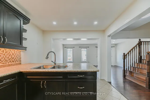 Additional image 18 of 553 Pharo Pt