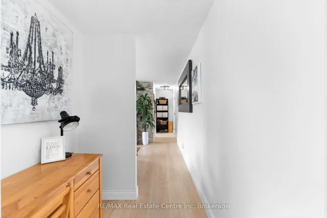 Additional image 22 of 4 Avalon Pl Unit 305