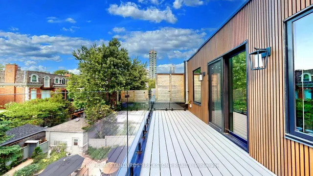 Additional image 47 of 38 Elgin Ave