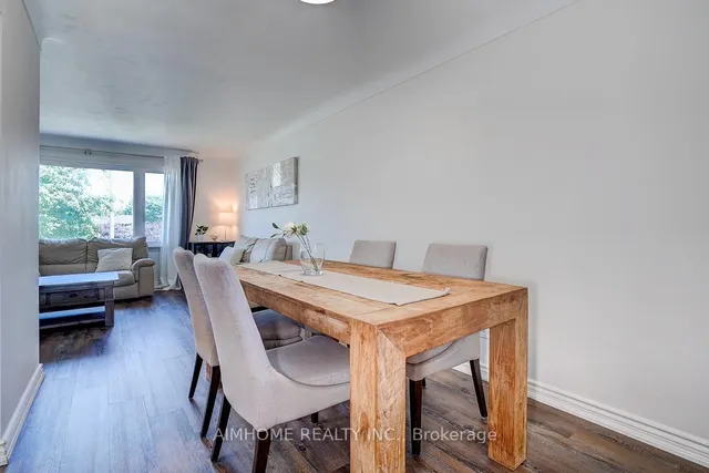 Additional image 11 of 238 KENT Cres