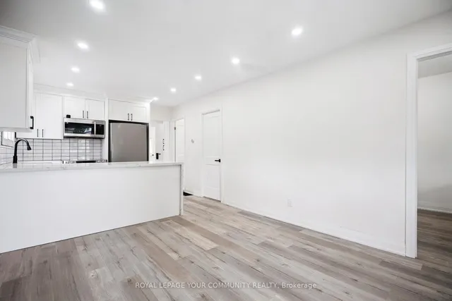 房产图片 14 - 8 Merchison Ave