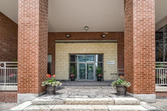 Additional image 3 of 18 Merton St Unit 904