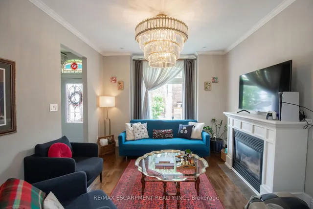 Additional image 6 of 167 NAPIER St