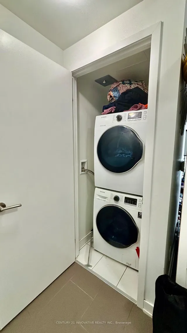 Additional image 16 of 2 Sonic Way Unit 2003