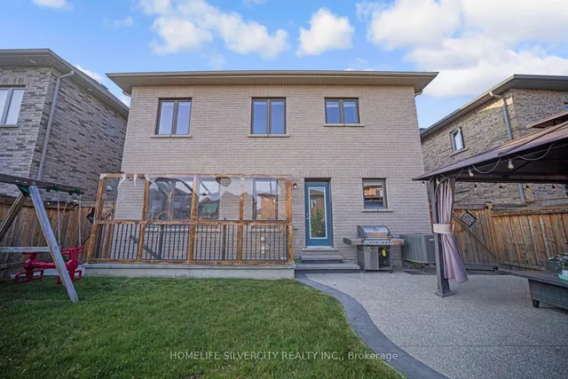 Additional image 47 of 51 Bucksaw St