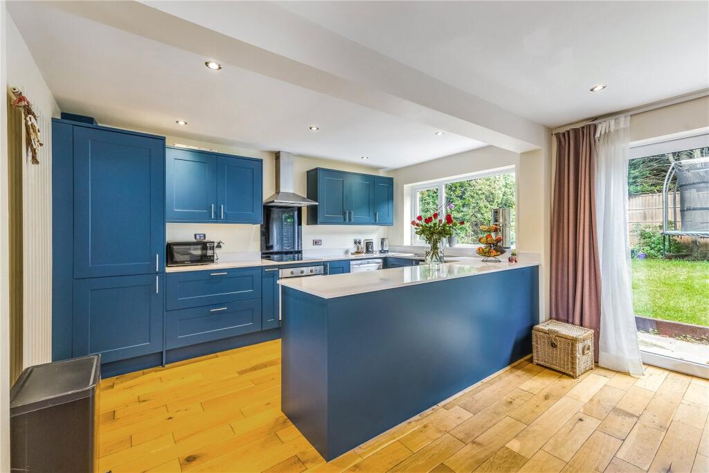 Additional image 7 of Welbeck Rise, Harpenden, Hertfordshire, AL5