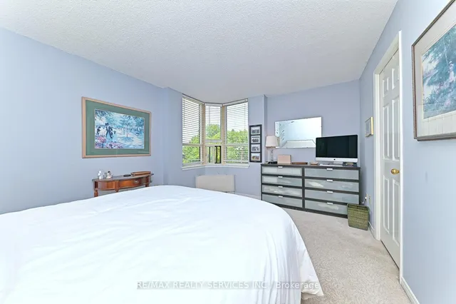 Additional image 15 of 58 church St Unit 402