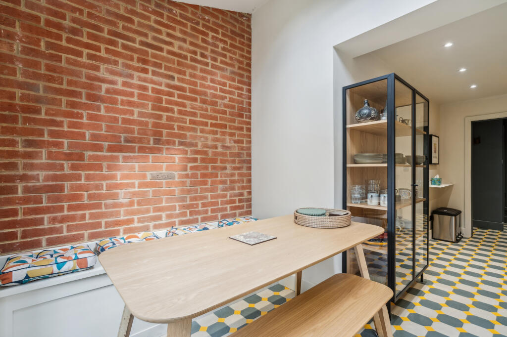 Additional image 13 of Riverside Close, St. Albans, Hertfordshire