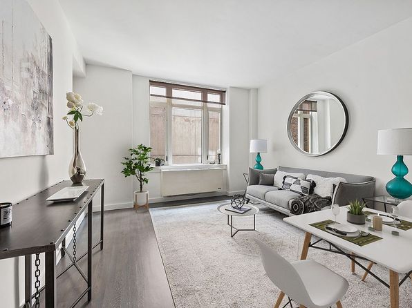 502 9th Ave APT 4A, New York, NY 10018