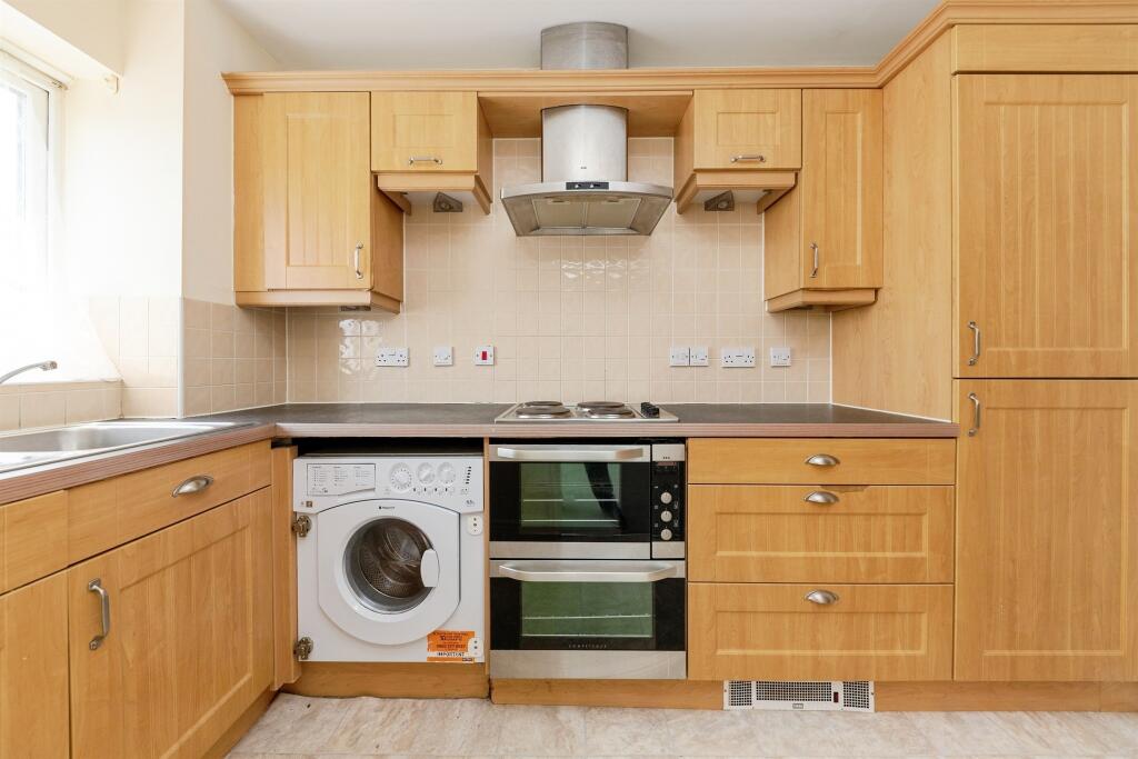 Additional image 15 of Sir John Newsom Way, Welwyn Garden City