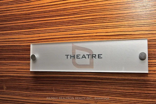 Additional image 15 of 125 Village Green Sq Unit 911