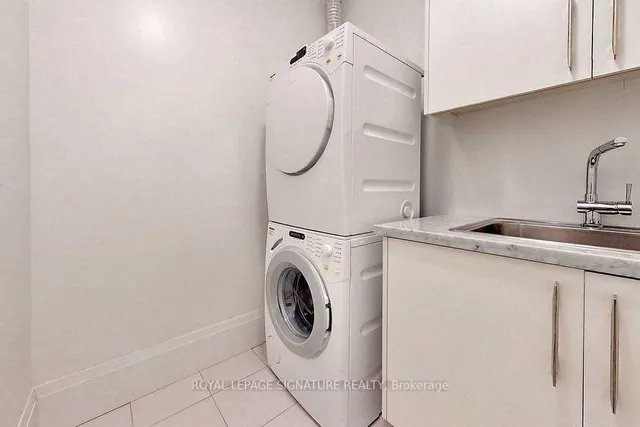 Additional image 18 of 29 Queens Quay Unit 707