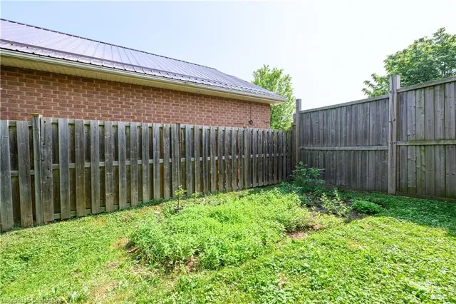 Additional image 36 of 1354 Upper Sherman Ave Unit 1