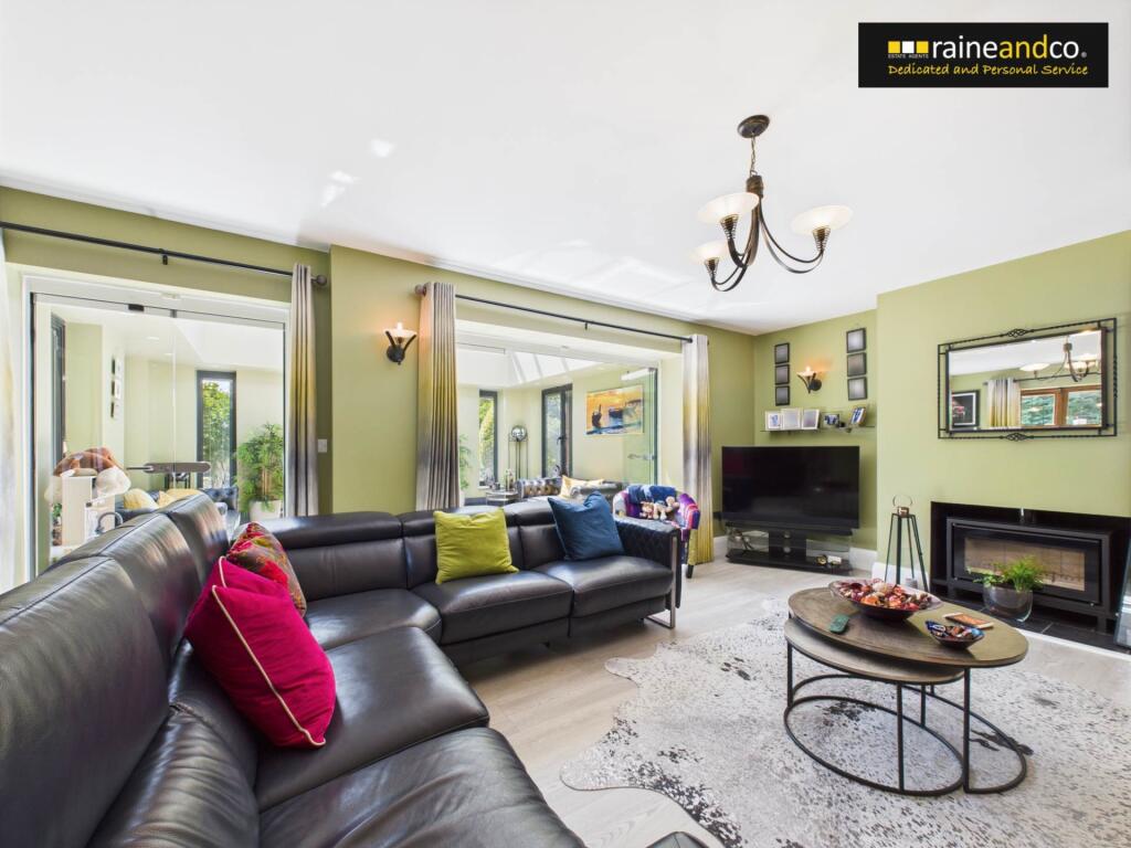 Additional image 17 of Home Farm Road, Brookmans Park