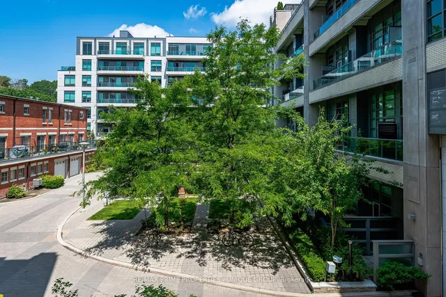 Additional image 10 of 380 Macpherson Ave Unit 209