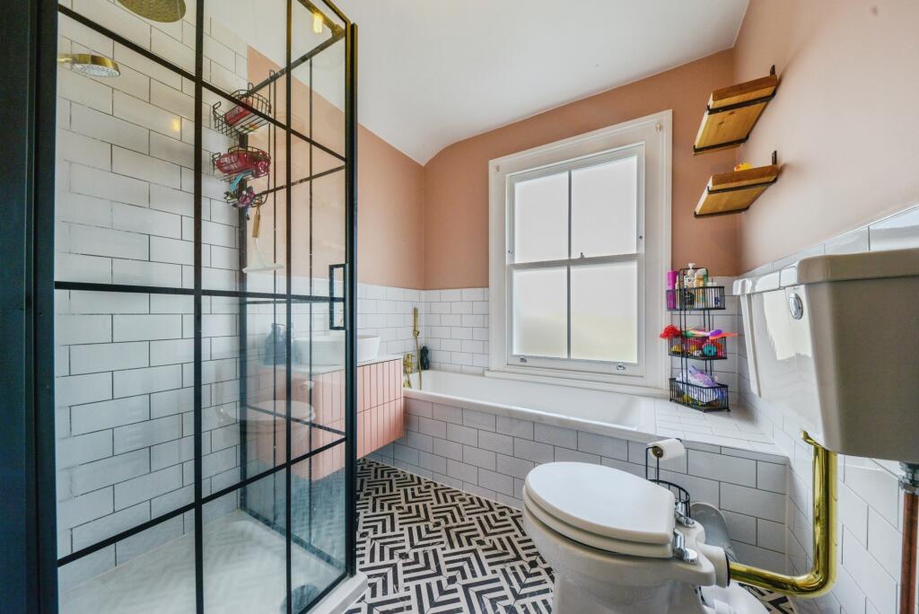 Additional image 4 of Culver Road, St. Albans, AL1