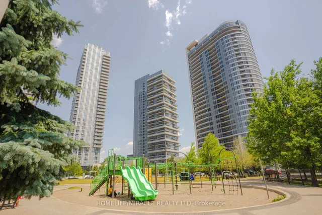 Additional image 34 of 225 Village Green Sq Unit 1708