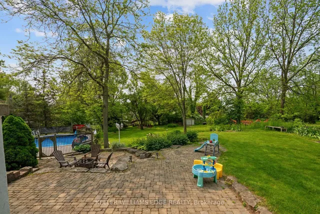 Additional image 44 of 376 OLD GUELPH Rd