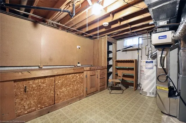 Additional image 21 of 23 Gibson Crt