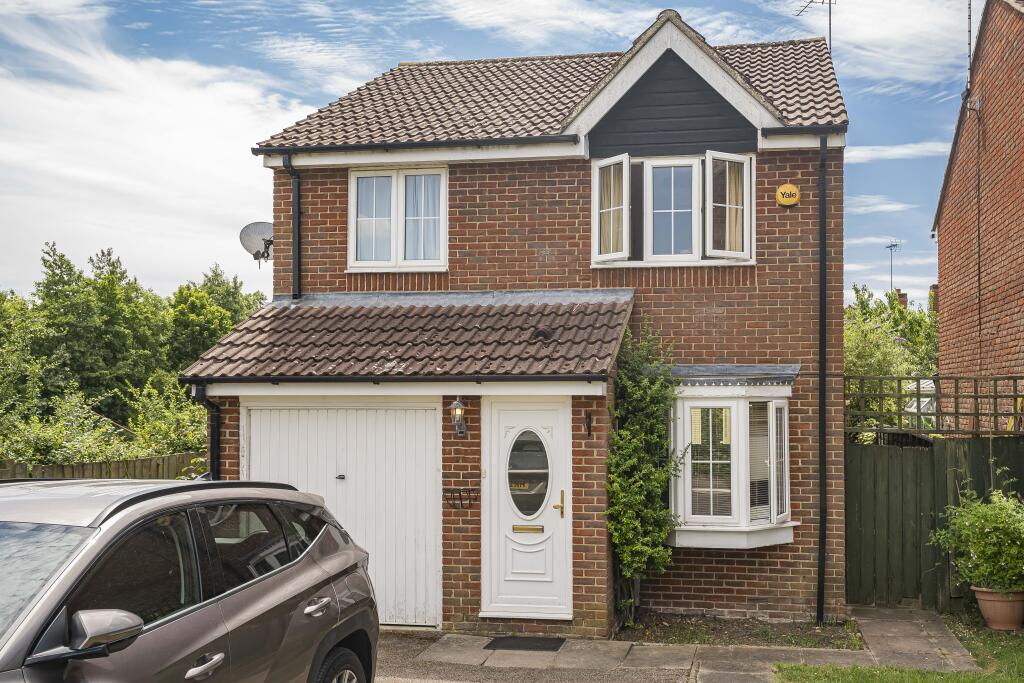 Digswell Rise, Welwyn Garden City, Hertfordshire, AL8
