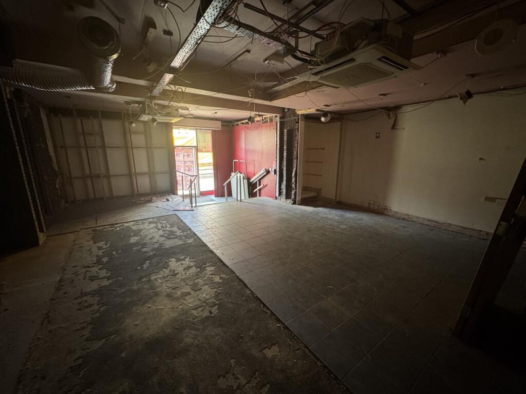 房产图片 6 - 英国伯明翰Acocks Green区Warwick Road 1113-1115号, 邮编 B27 6RA