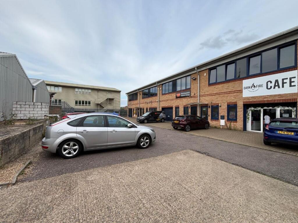 Additional image 21 of 23 Porters Wood, St Albans, Hertfordshire, AL3 6PQ