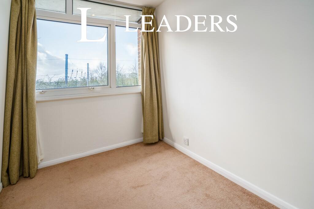 Additional image 6 of Abbots Park