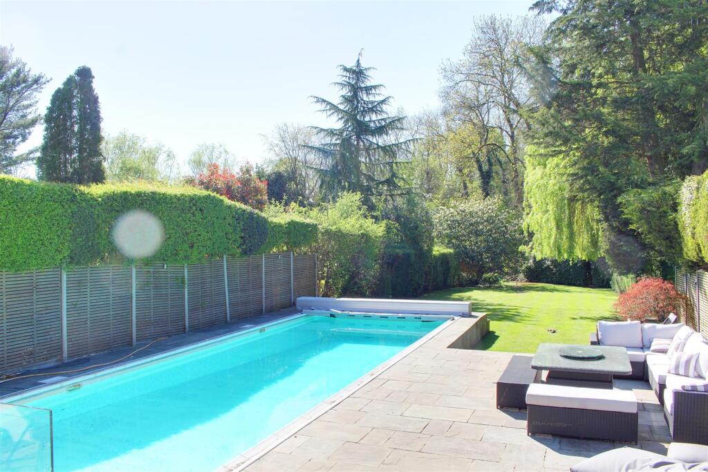 Additional image 30 of The Grove, Brookmans Park