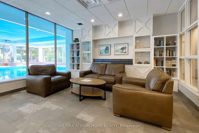 Additional image 30 of 175 Bamburgh Circ Unit #1411