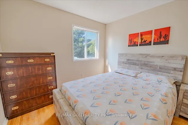 Additional image 34 of 21 Townley Cres