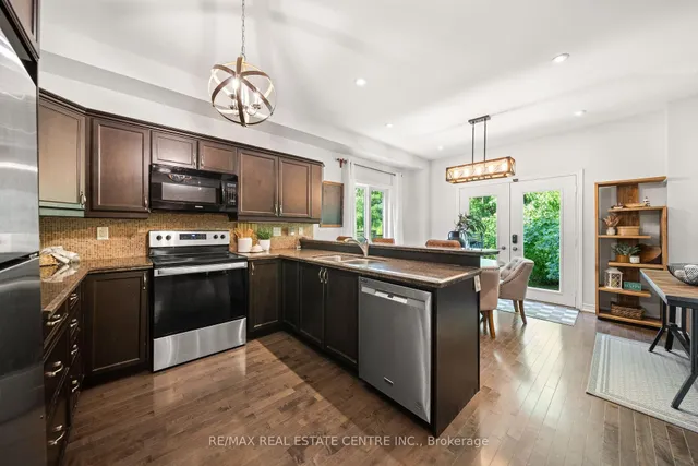 Additional image 23 of 441 Stonehenge Dr Unit 16