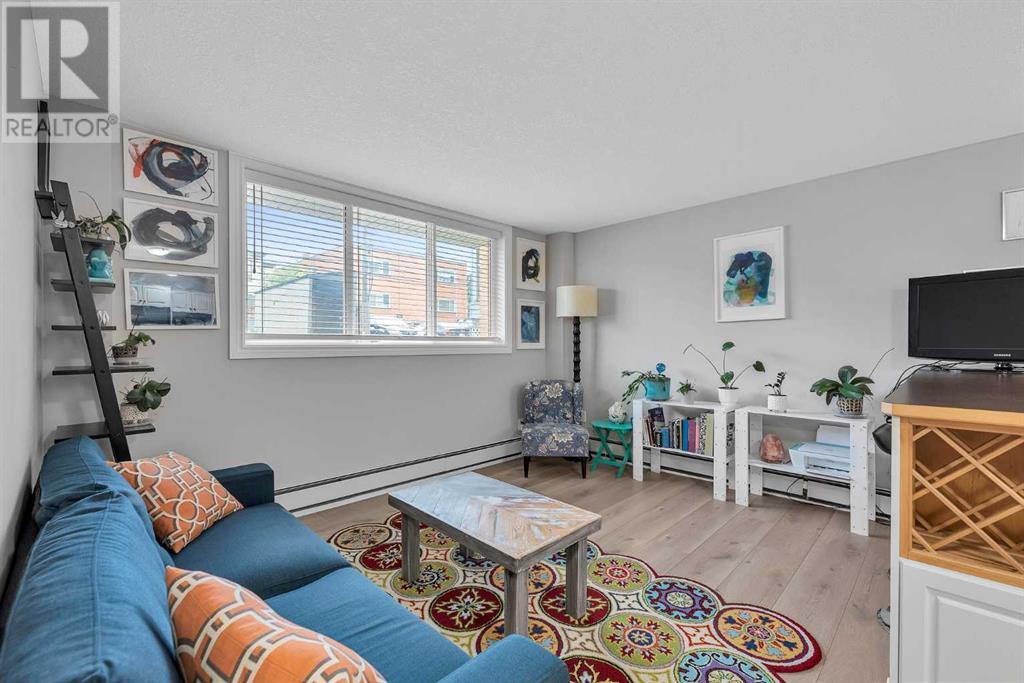 104, 117 23 Avenue SW|Calgary, Alberta T2S0H9