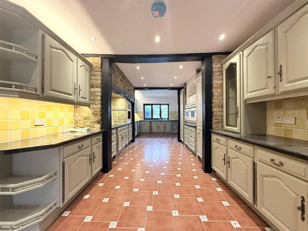 Additional image 9 of Brookmans Avenue, Brookmans Park, Hertfordshire, AL9