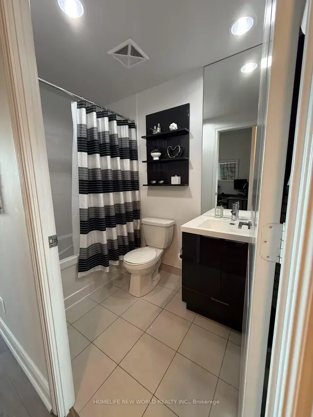 Additional image 9 of 80 Marine Parade Dr Unit 806