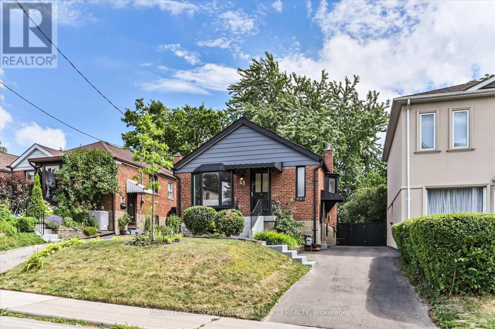 21 GALBRAITH AVENUE|Toronto (O'Connor-Parkview), Ontario M4B2B4