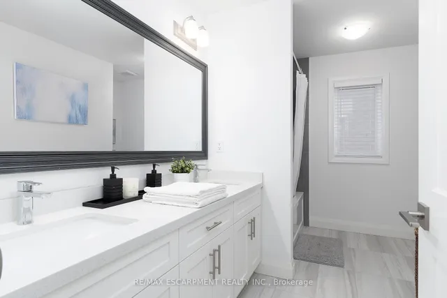 Additional image 23 of 388 Klein Circ