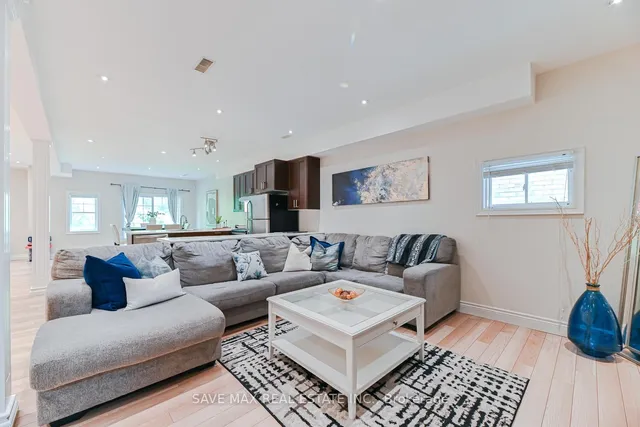 Additional image 37 of 11 Haywood Dr