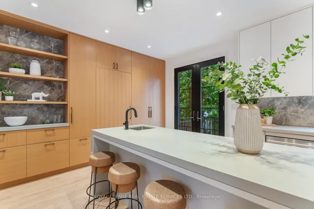 Additional image 20 of 14 Lukow Terr