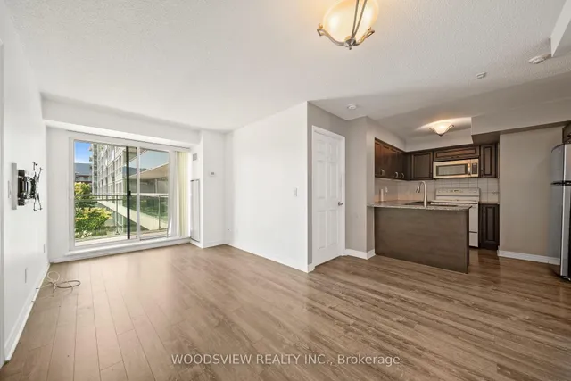 60 Fairfax Cres Unit 233